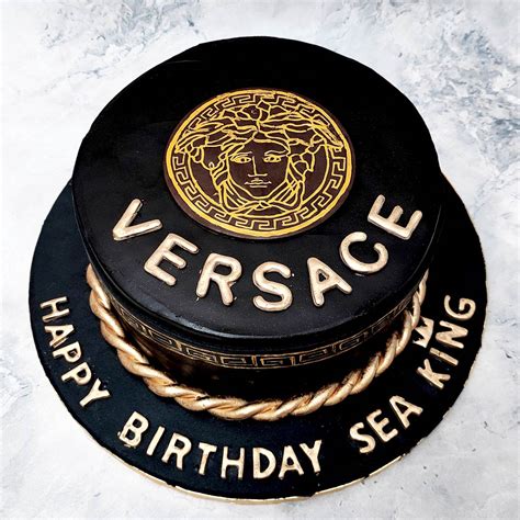 versace cakes images|versace birthday cakes.